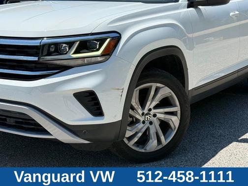 Pure White 2022 Volkswagen Atlas 3.6L SE w/Technology