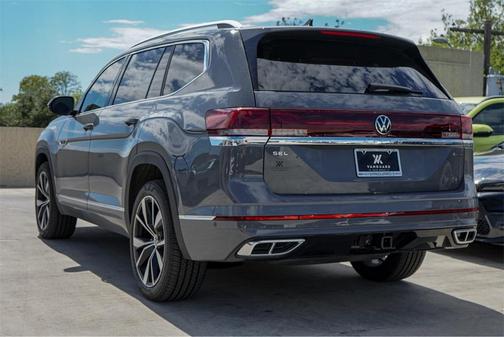 2025 Volkswagen Atlas 2.0T SEL Premium R-Line