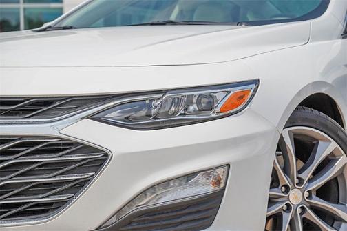 2024 Chevrolet Malibu 2LT