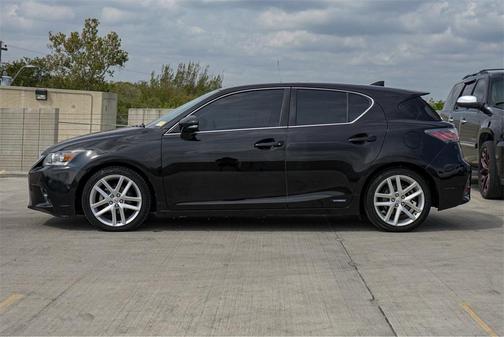 2015 Lexus CT 200h Base