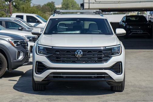 2026 Volkswagen Atlas Cross Sport 2.0T SEL Premium R-Line