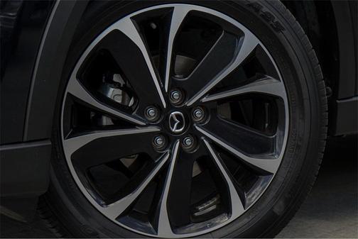2023 Mazda CX-5 Premium Plus