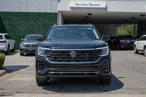 2025 Volkswagen Atlas 2.0T SEL Premium R-Line