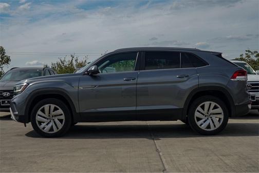 2020 Volkswagen Atlas Cross Sport 2.0T SE w/Technology