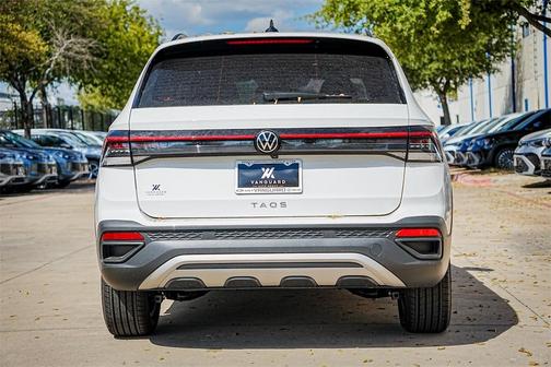 2025 Volkswagen Taos 1.5T S