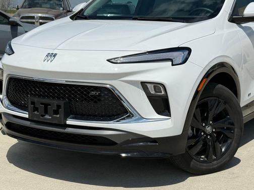 Summit White 2025 Buick Encore GX Sport Touring