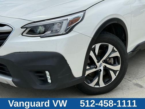 Crystal White Pearl 2020 Subaru Outback Limited XT