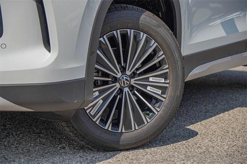2025 Volkswagen Tiguan 2.0T S