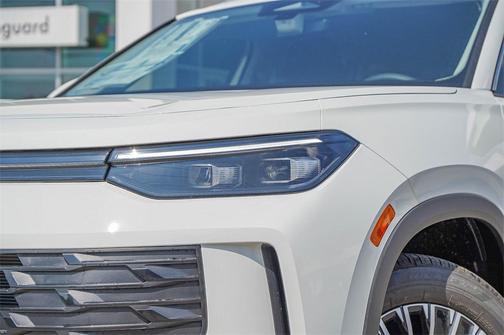 2025 Volkswagen Tiguan 2.0T S