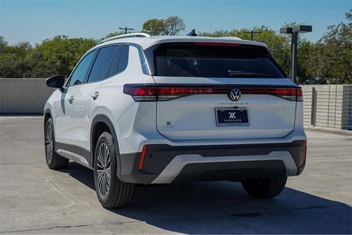 2026 Volkswagen Tiguan 2.0T S