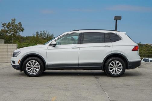2018 Volkswagen Tiguan 2.0T SE
