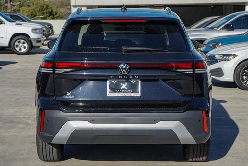 2026 Volkswagen Tiguan 2.0T S