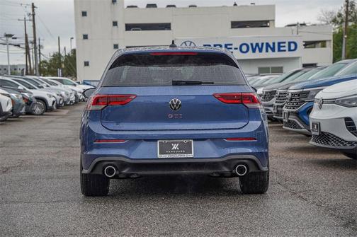 2026 Volkswagen Golf GTI AUTOBAHN