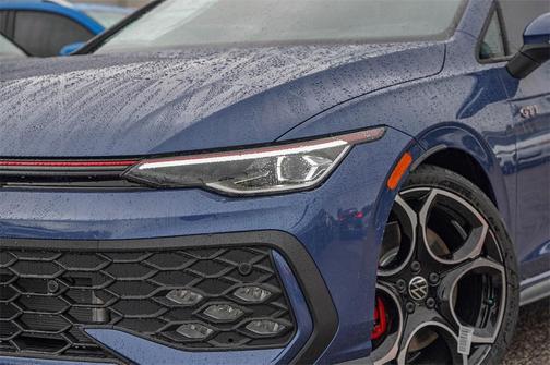 2026 Volkswagen Golf GTI AUTOBAHN