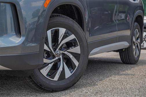 2025 Volkswagen Tiguan 2.0T S