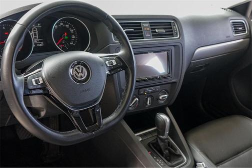 2017 Volkswagen Jetta 1.4T SE