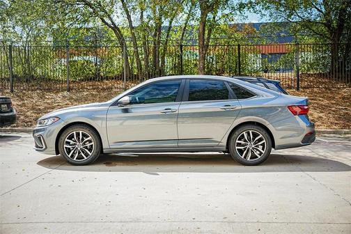 2025 Volkswagen Jetta 1.5T SE