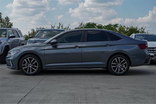 2025 Volkswagen Jetta 1.5T SE