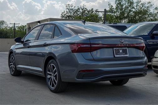 2025 Volkswagen Jetta 1.5T SE