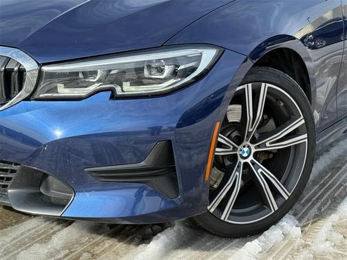 2020 BMW 330 i
