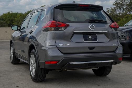 2017 Nissan Rogue S