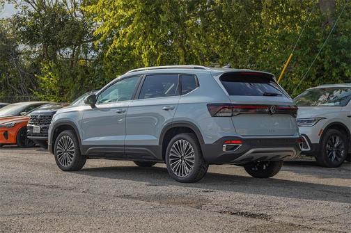 2026 Volkswagen Taos 1.5T SE