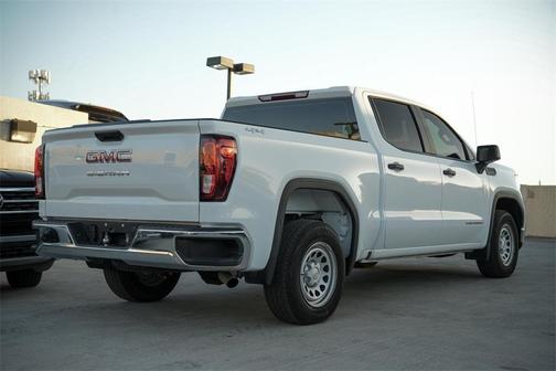 2024 GMC Sierra 1500 Pro