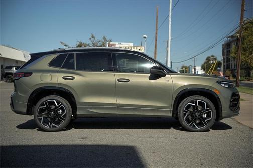 2026 Volkswagen Tiguan 2.0T SEL R-Line