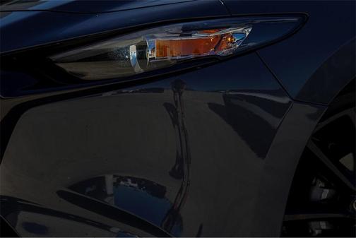 2024 Mazda Mazda3 2.5 S Carbon Edition