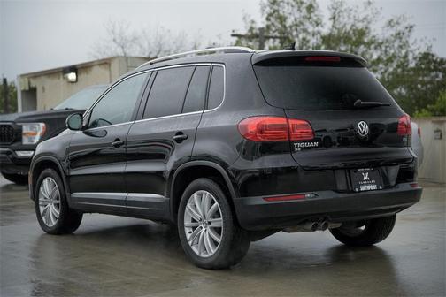 2016 Volkswagen Tiguan SE