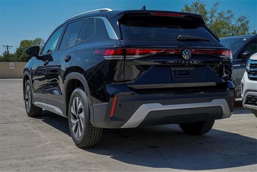 2025 Volkswagen Tiguan 2.0T S