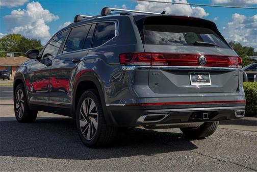 2025 Volkswagen Atlas 2.0T SEL