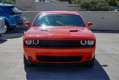 2022 Dodge Challenger SXT