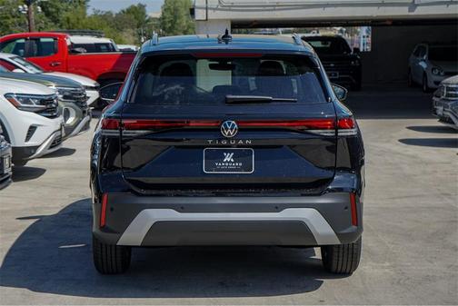 2025 Volkswagen Tiguan 2.0T S