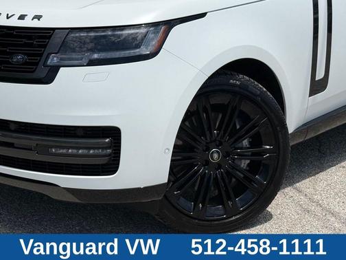 Fuji White 2025 Land Rover Range Rover P530 SE