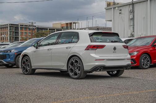 2026 Volkswagen Golf GTI AUTOBAHN