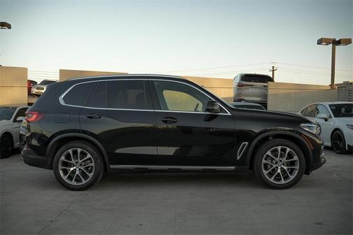 2023 BMW X5 sDrive40i