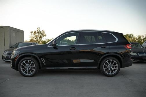 2023 BMW X5 sDrive40i