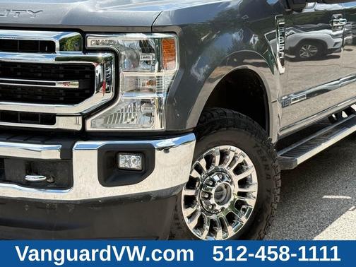 Gray Metallic 2022 Ford F-350 Lariat Super Duty
