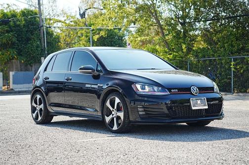 2017 Volkswagen Golf GTI S 4-Door