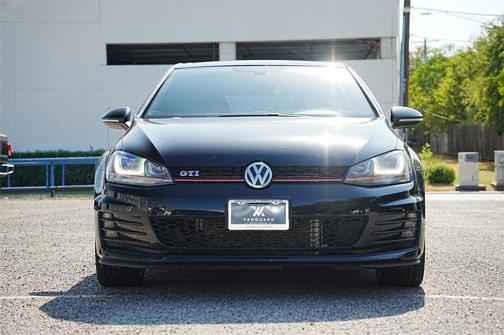 2017 Volkswagen Golf GTI S 4-Door