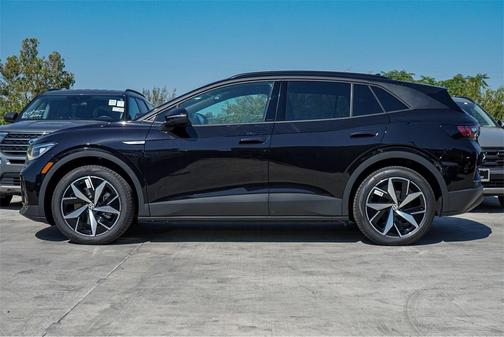 2025 Volkswagen ID.4 Pro