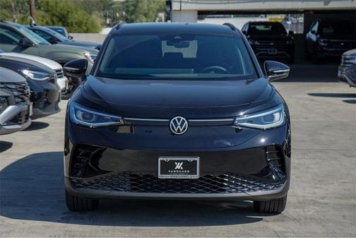 2025 Volkswagen ID.4 Pro