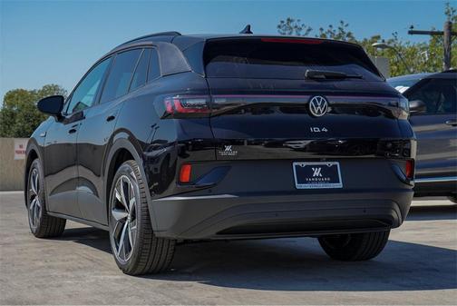 2025 Volkswagen ID.4 Pro