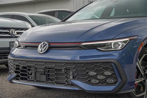 2026 Volkswagen Golf GTI SE