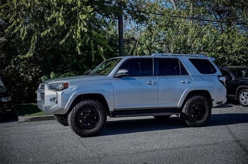 2014 Toyota 4Runner SR5