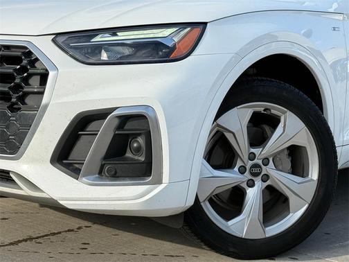 2023 Audi Q5 45 S line quattro Premium