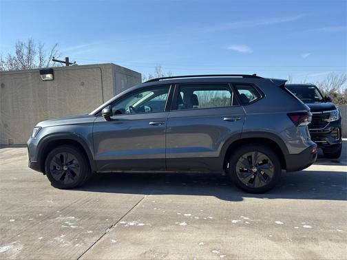 2025 Volkswagen Taos 1.5T S