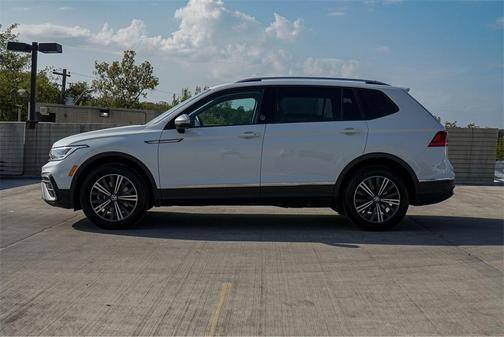 2024 Volkswagen Tiguan 2.0T Wolfsburg Edition