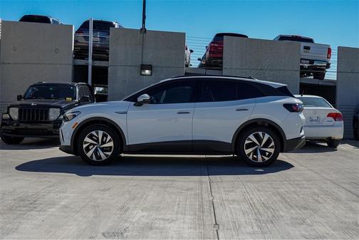 2023 Volkswagen ID.4 Pro